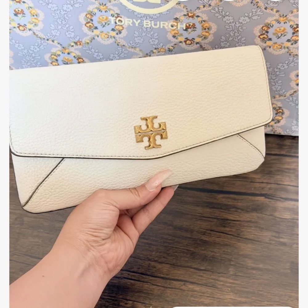 Tory Burch Kira Cream Clutch
